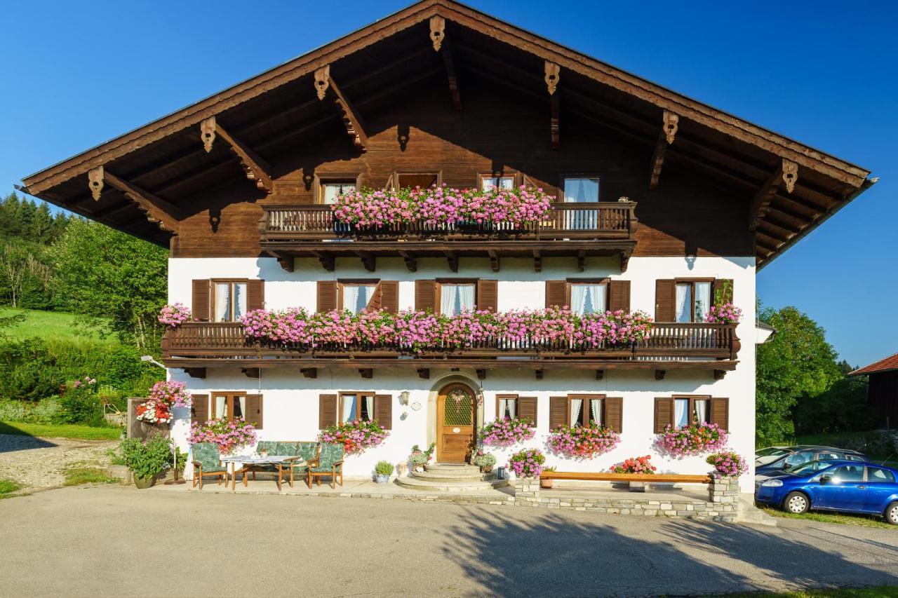 Schmuckhof Bed & Breakfast Siegsdorf Exterior photo